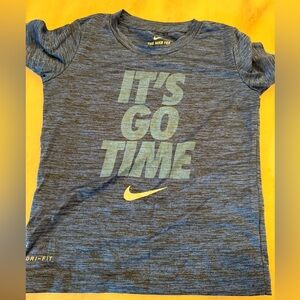 The nike tee dry fit  Size 4T